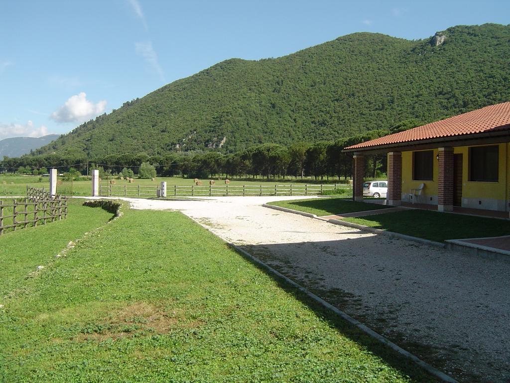 L' Antico Casale Villa Le Marmore Buitenkant foto
