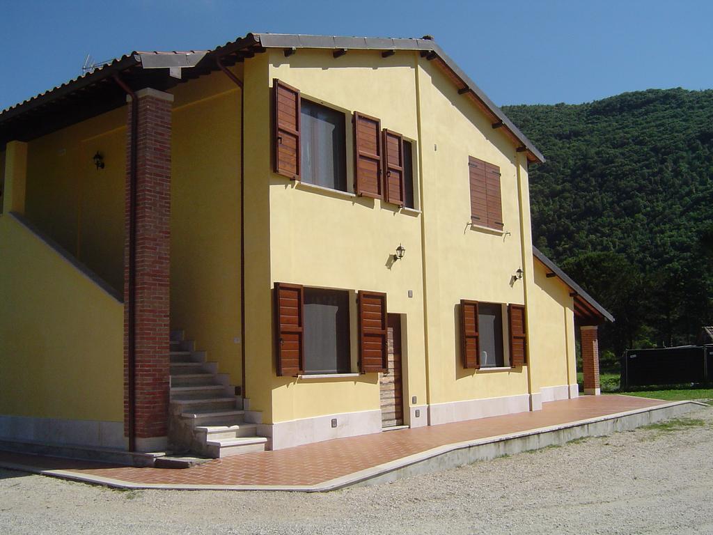 L' Antico Casale Villa Le Marmore Buitenkant foto